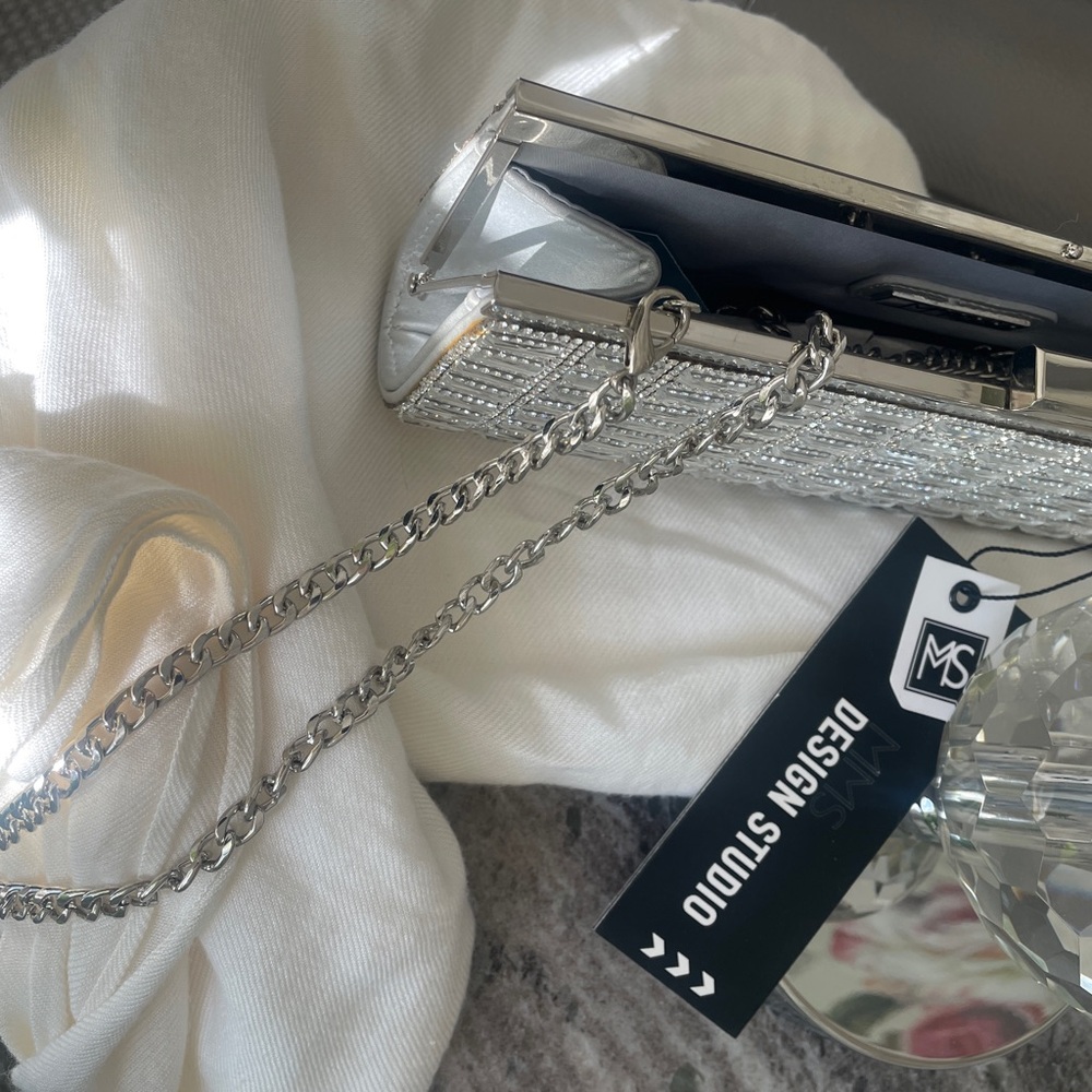 MMS Design Studio Silver Rhinestone Clutch - Picture 3 of 7